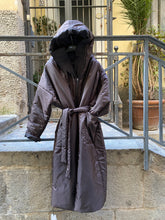 Carica l&#39;immagine nel visualizzatore di Gallery, Piumino double face
