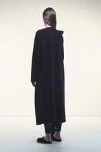 Carica l&#39;immagine nel visualizzatore di Gallery, Cardigan lungo con volant
