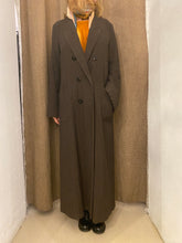 Carica l'immagine nel visualizzatore di Gallery, Cappotto lungo
