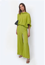 Carica l'immagine nel visualizzatore di Gallery, BLUSA LIME
