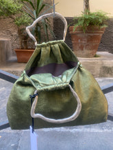 Carica l&#39;immagine nel visualizzatore di Gallery, Borsetta a sacchetto
