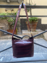 Carica l&#39;immagine nel visualizzatore di Gallery, Borsa in pelle
