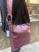 Carica l&#39;immagine nel visualizzatore di Gallery, Borsa in pelle
