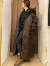 Carica l&#39;immagine nel visualizzatore di Gallery, Piumino double face
