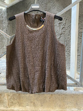 Carica l'immagine nel visualizzatore di Gallery, Top con dettaglio collana
