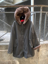 Carica l'immagine nel visualizzatore di Gallery, Parka imbottito
