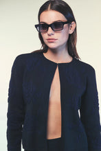 Carica l&#39;immagine nel visualizzatore di Gallery, Cardigan rose jacquard
