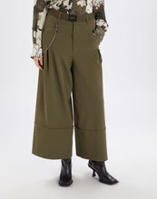 Carica l&#39;immagine nel visualizzatore di Gallery, Pantalone Cropped
