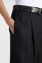 Carica l'immagine nel visualizzatore di Gallery, PANTALONE CROP
